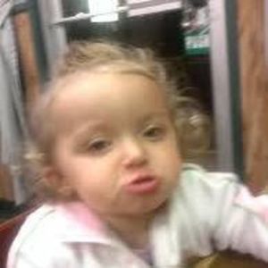 Meet your Posher, Allyana